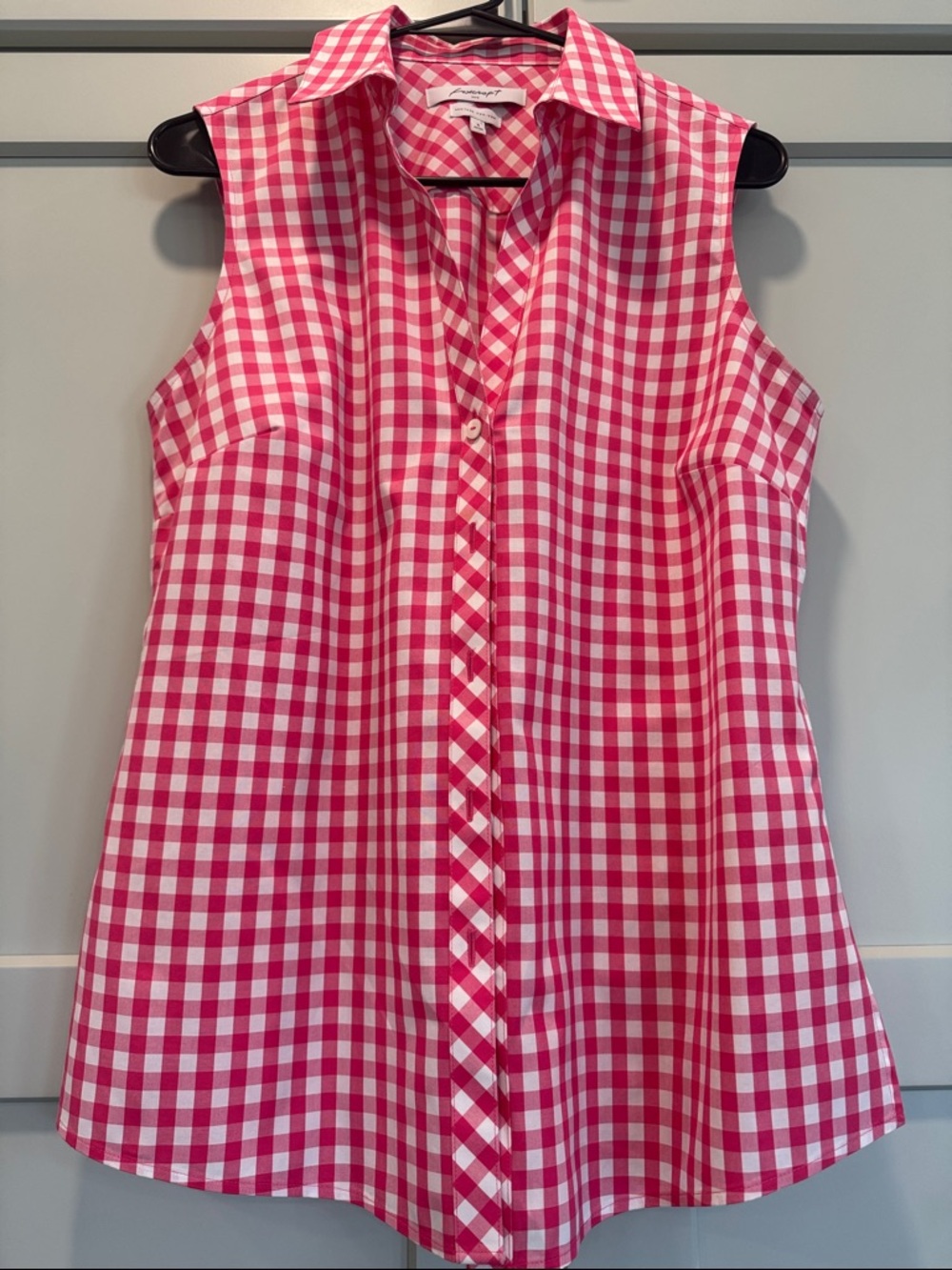 NWOT Sleeveless pink and white check shirt -8
